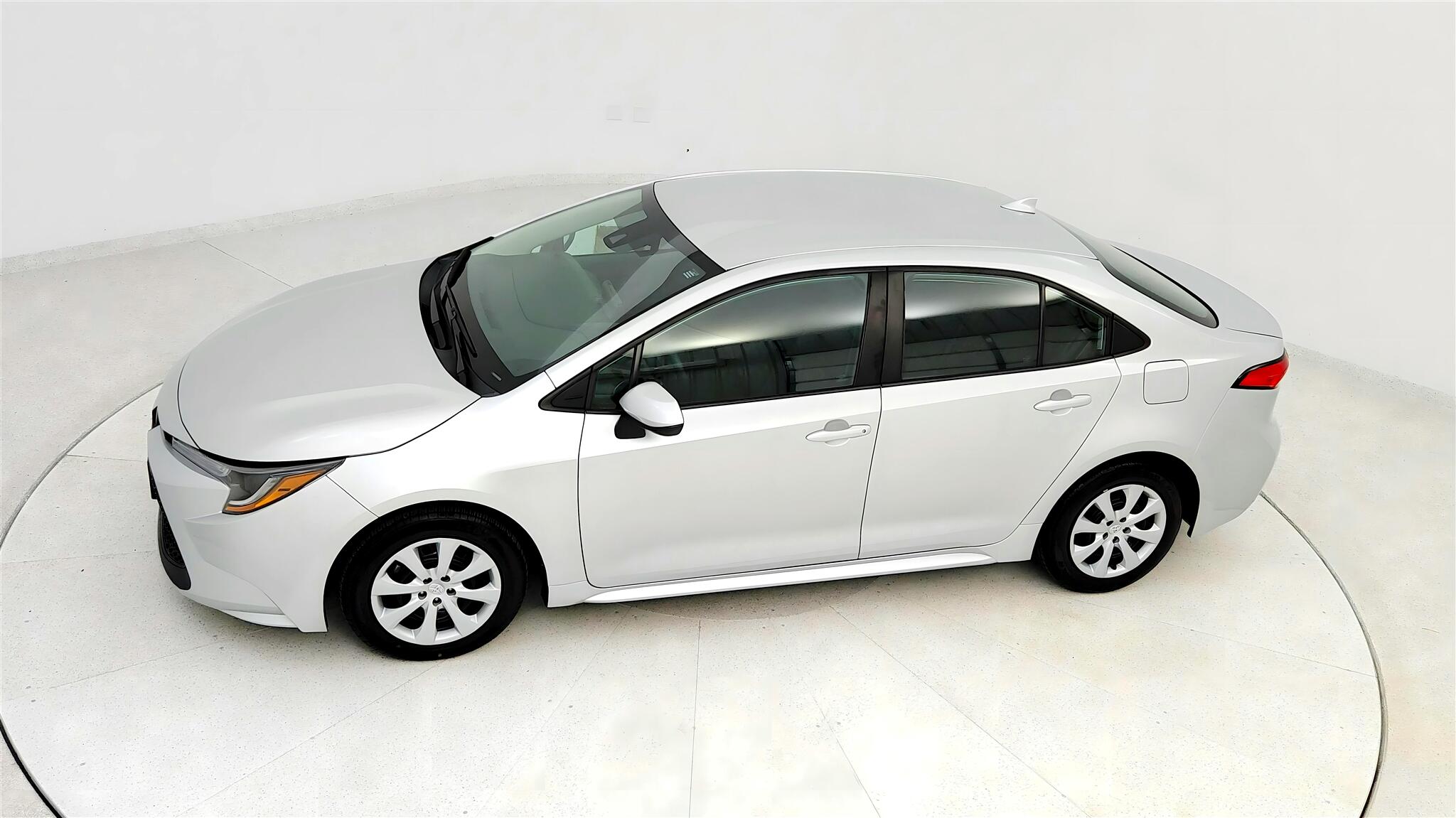 Vehicle image 29 of 39