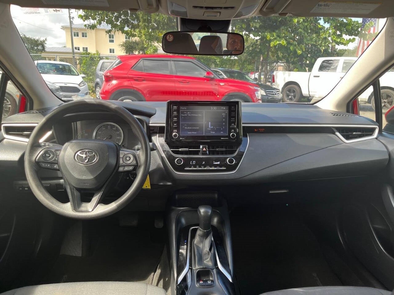 Vehicle image 23 of 40