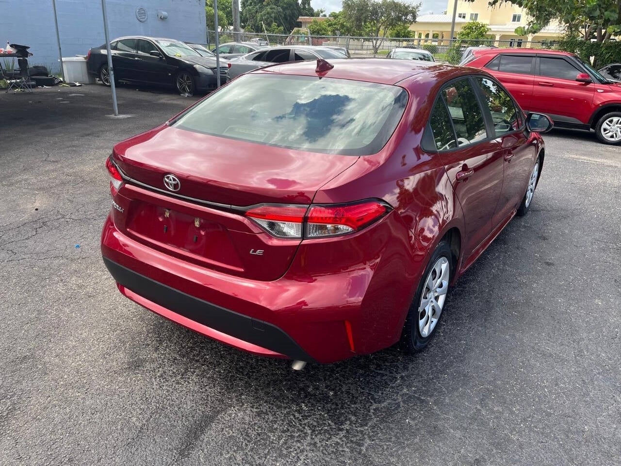 Vehicle image 7 of 40