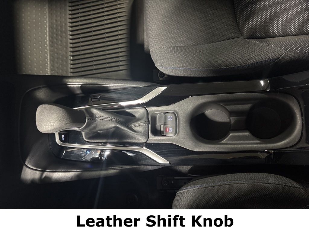 Vehicle image 17 of 41