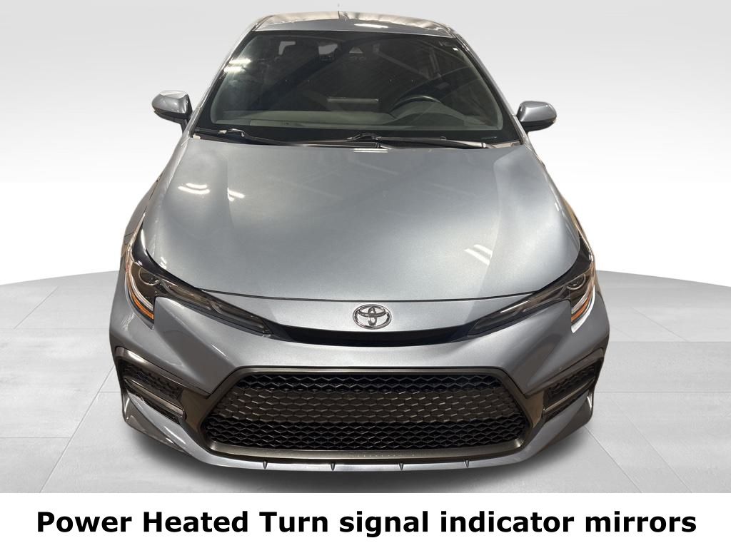 Vehicle image 2 of 41