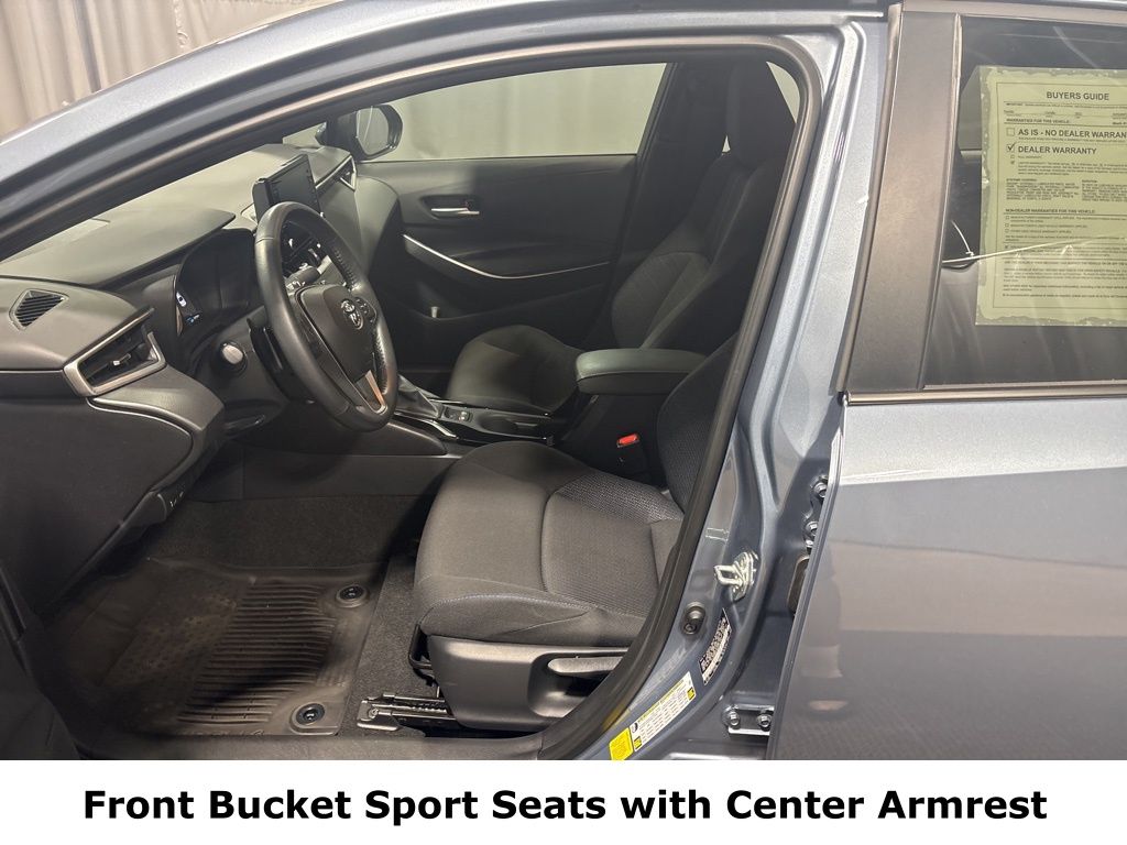 Vehicle image 23 of 41