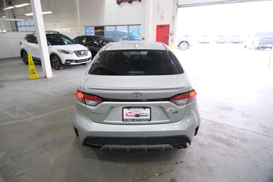 Vehicle image 7 of 39
