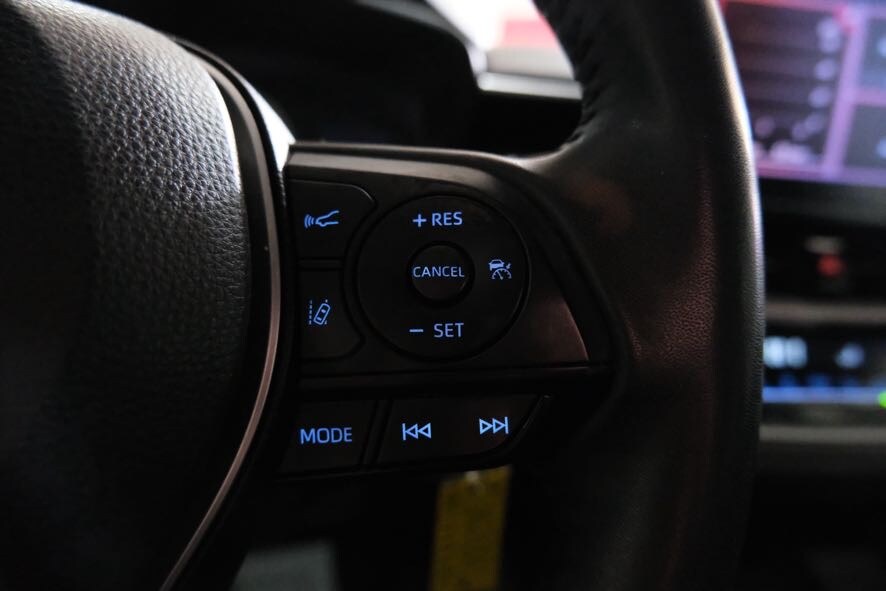 Vehicle image 36 of 39