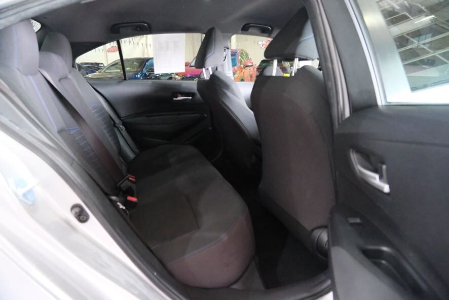 Vehicle image 22 of 39