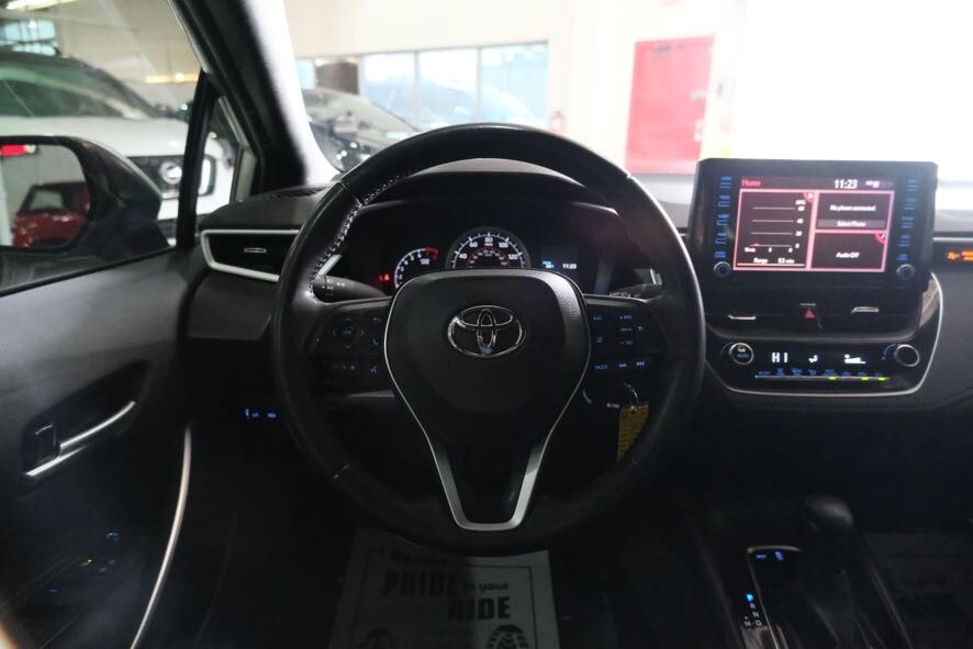 Vehicle image 29 of 39