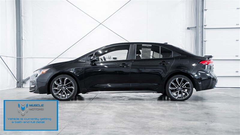 Vehicle image 6 of 18
