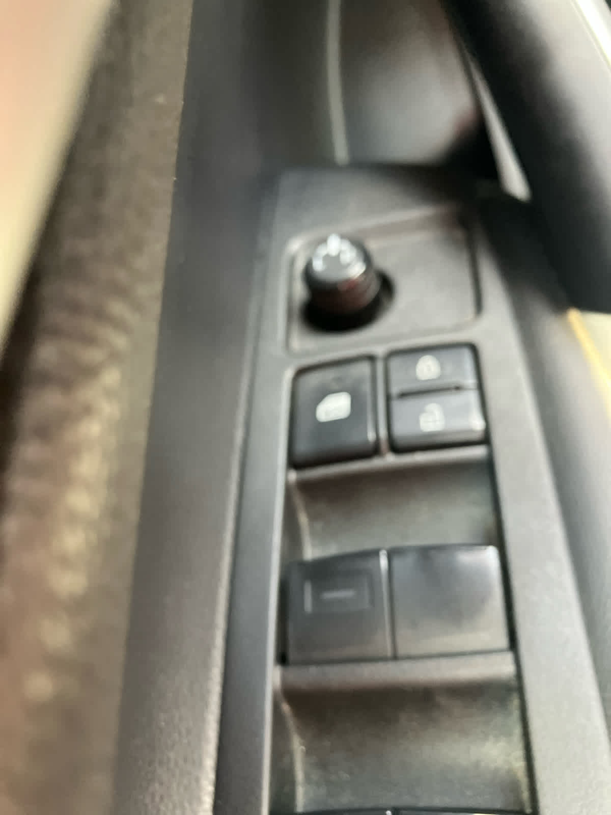 Vehicle image 12 of 31