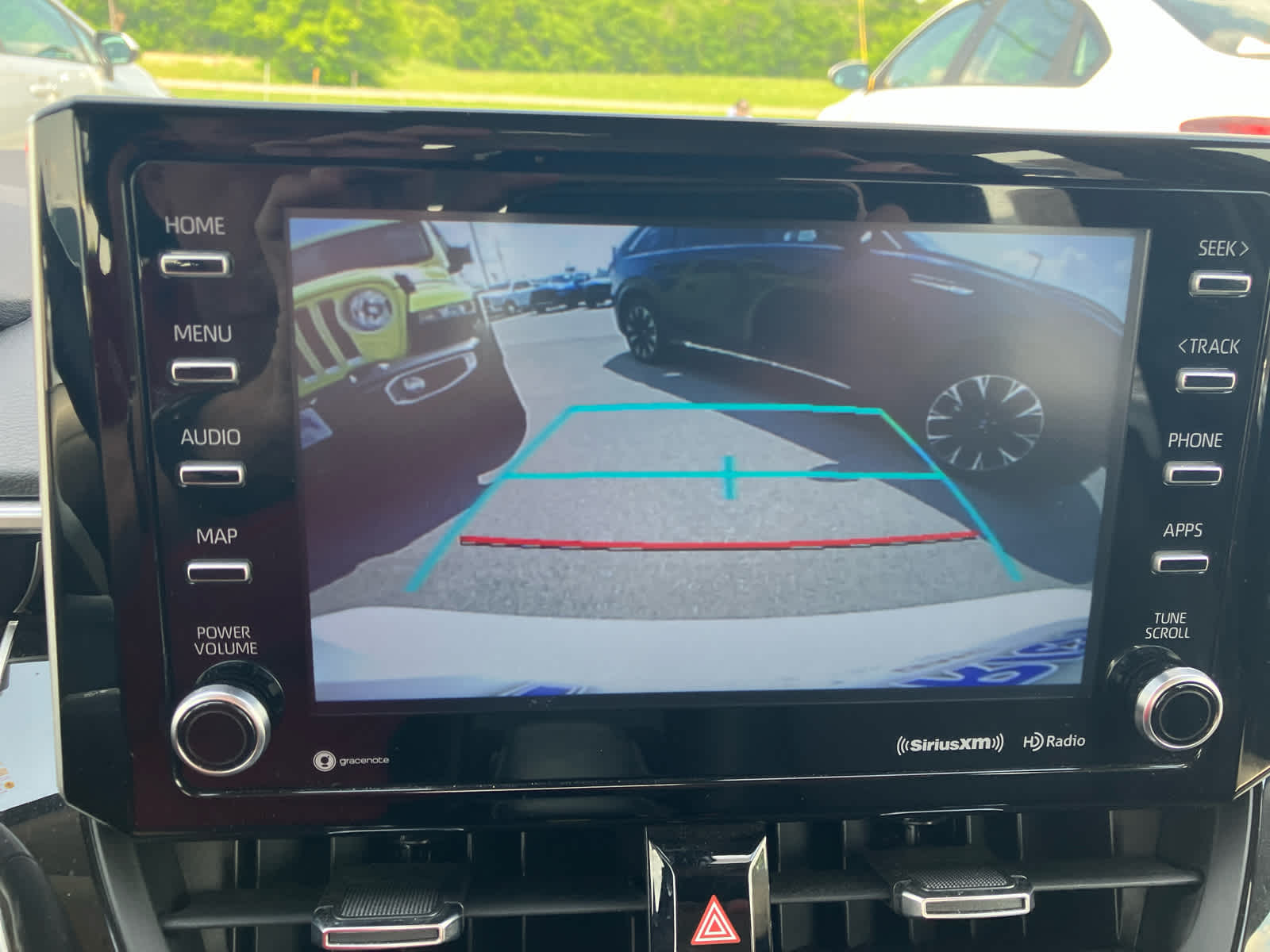 Vehicle image 20 of 31