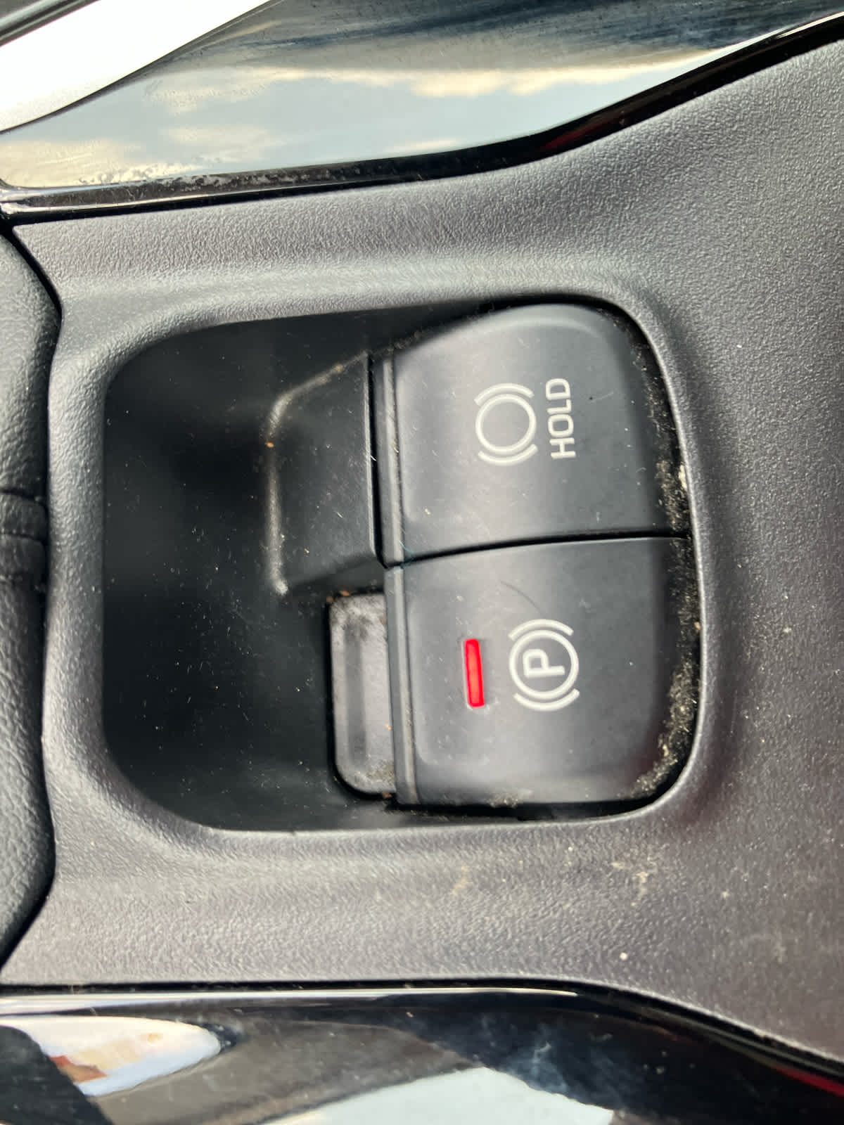 Vehicle image 28 of 31