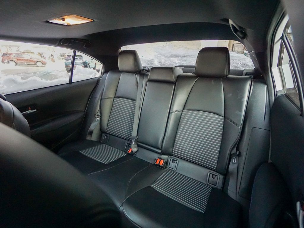 2022 Toyota Corolla XSE Image 11 of 32