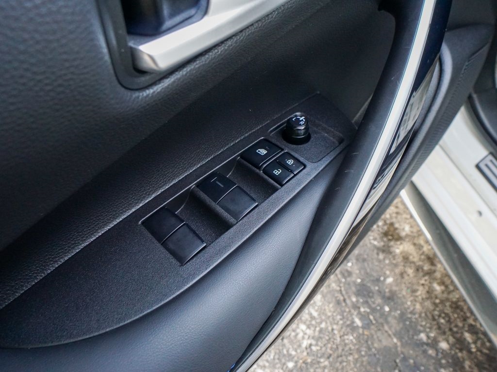 2022 Toyota Corolla XSE Image 29 of 32