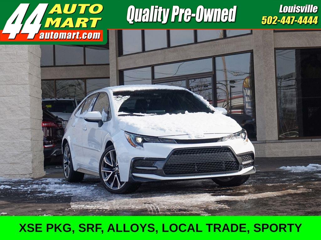 2022 Toyota Corolla XSE Image 3 of 32