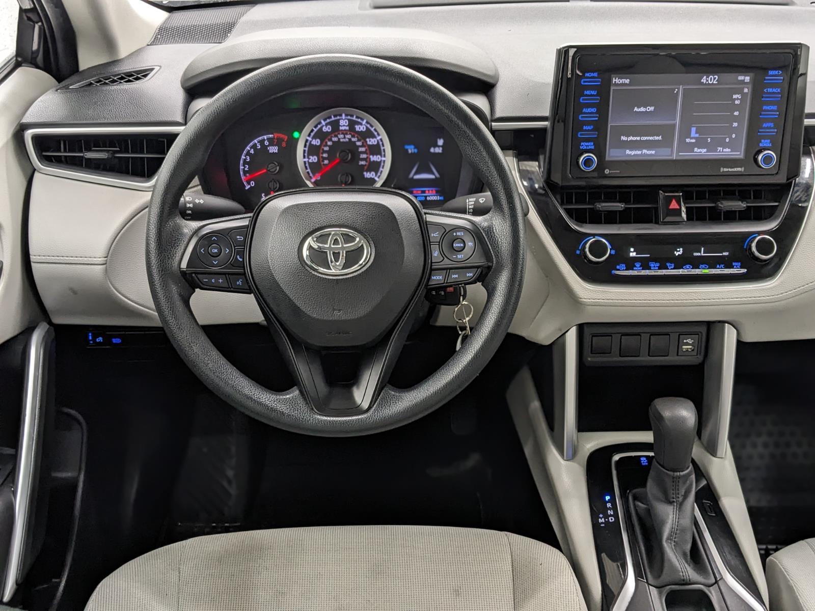 Vehicle image 8 of 28