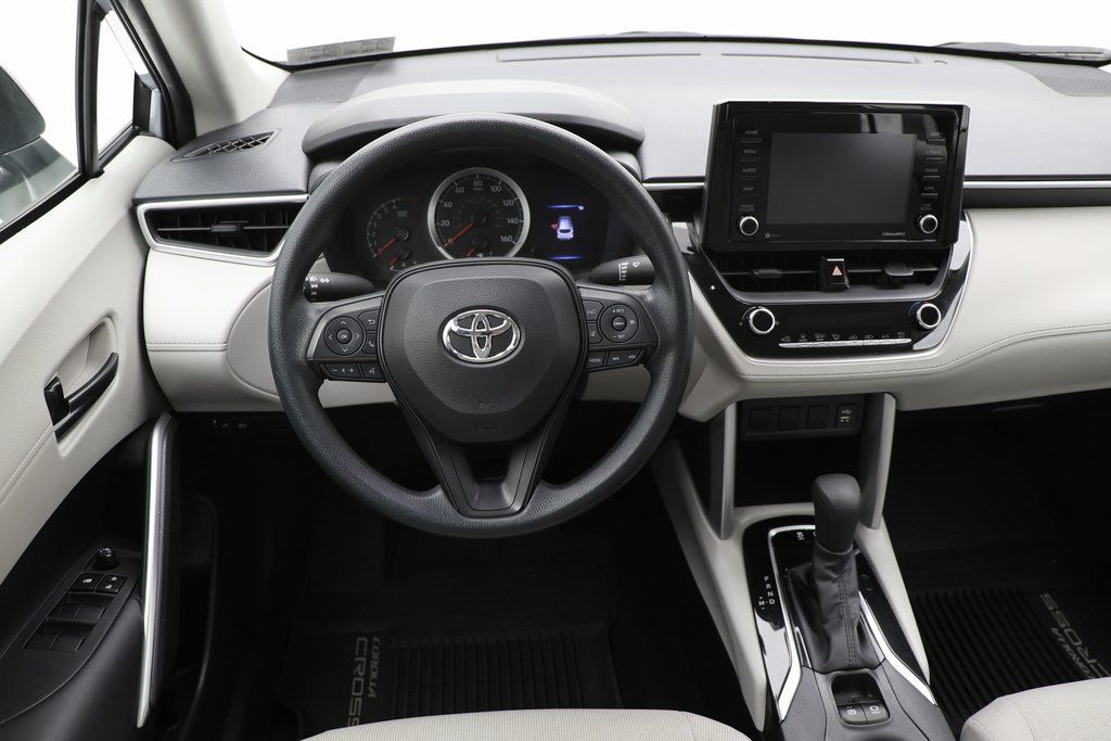 Vehicle image 11 of 20