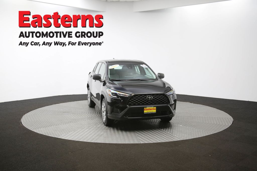 2022 Toyota Corolla Cross L Image 13 of 63