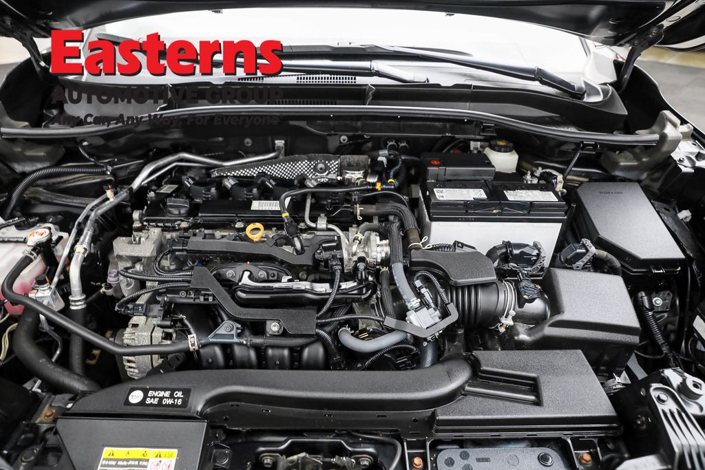 2022 Toyota Corolla Cross L Image 37 of 63