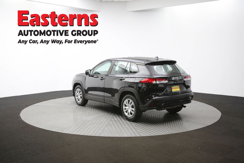 2022 Toyota Corolla Cross L Image 33 of 63