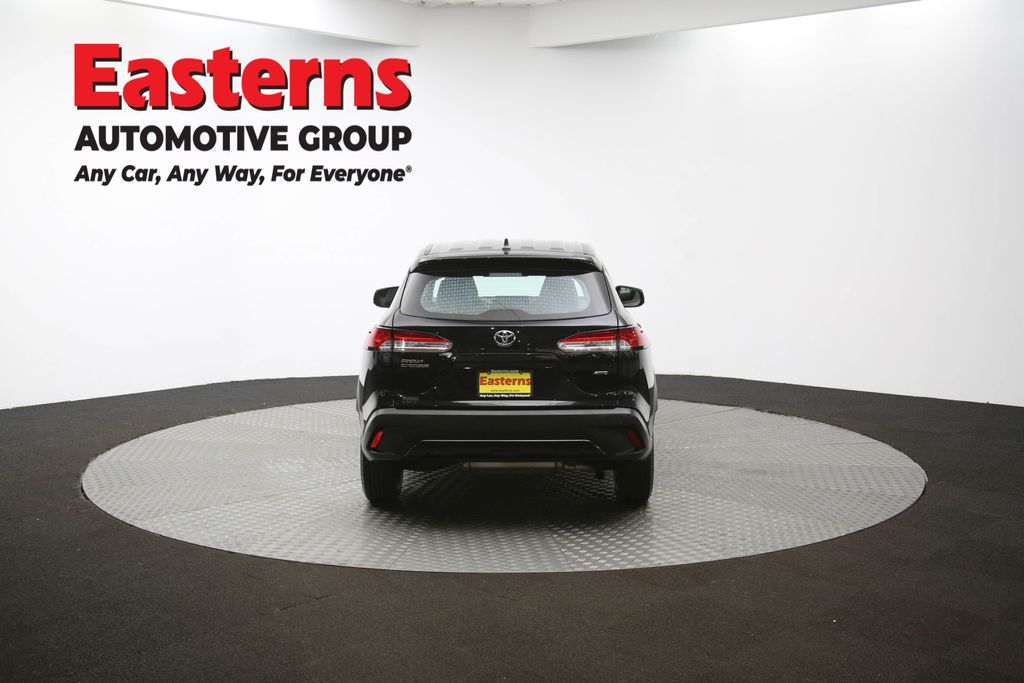 2022 Toyota Corolla Cross L Image 26 of 63