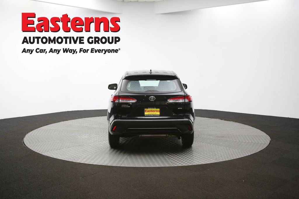 2022 Toyota Corolla Cross L Image 27 of 63