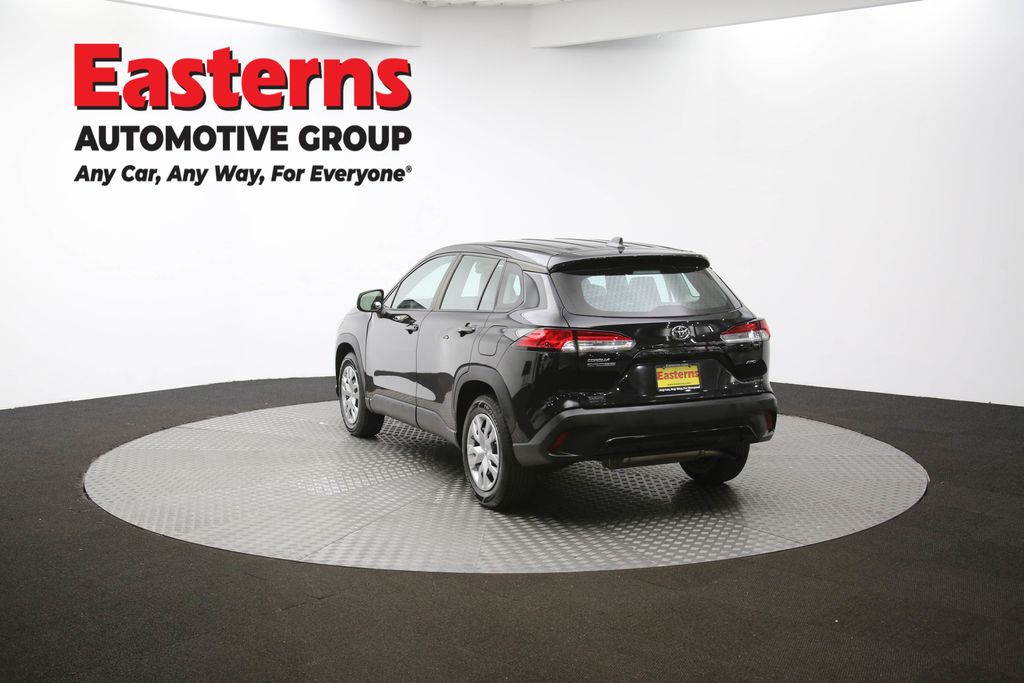 2022 Toyota Corolla Cross L Image 31 of 63