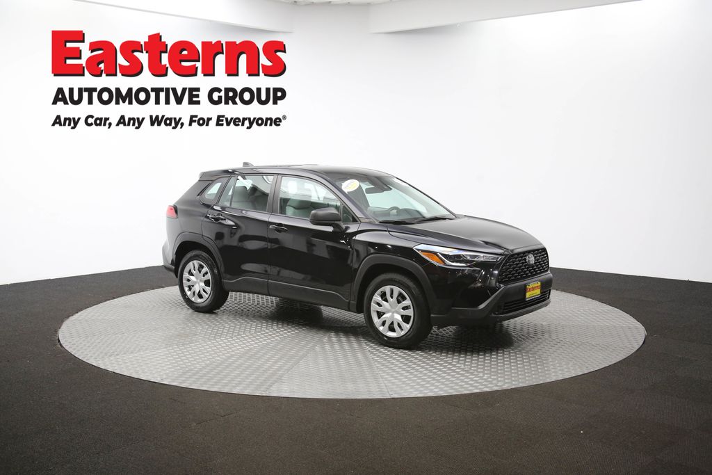 2022 Toyota Corolla Cross L Image 15 of 63