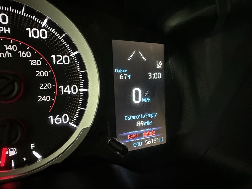 Vehicle image 12 of 38