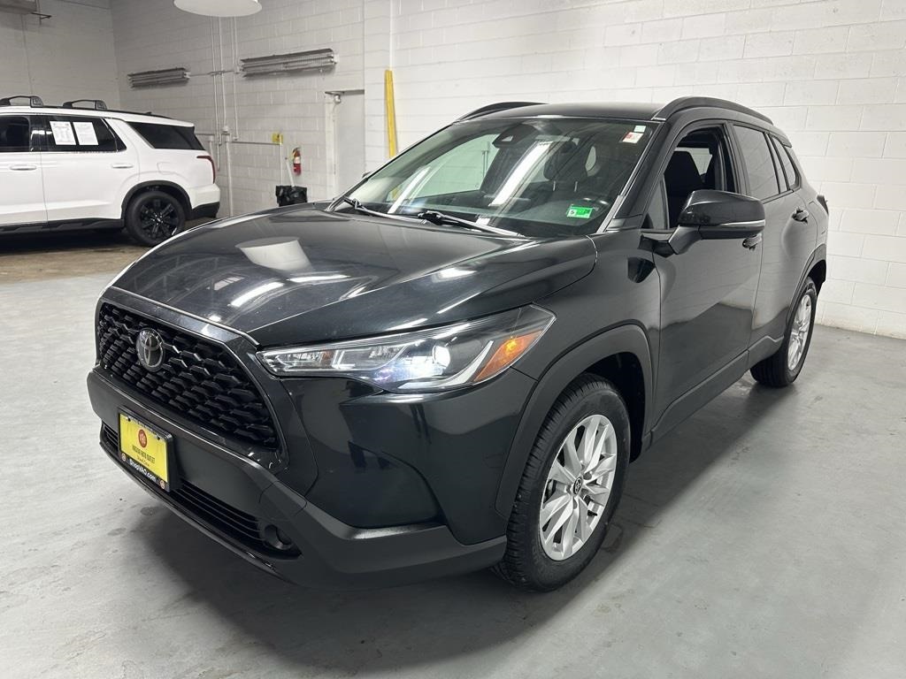 Vehicle image 1 of 38