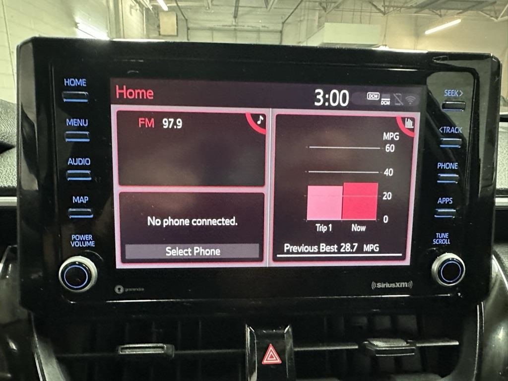 Vehicle image 16 of 38
