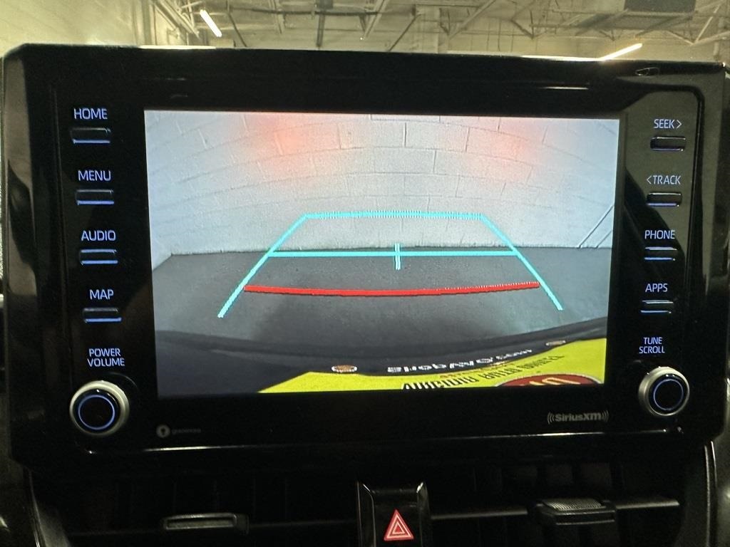 Vehicle image 15 of 38