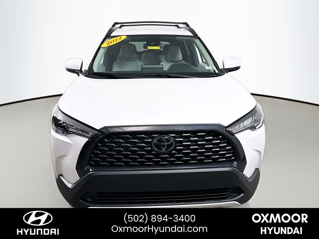 Vehicle image 2 of 38