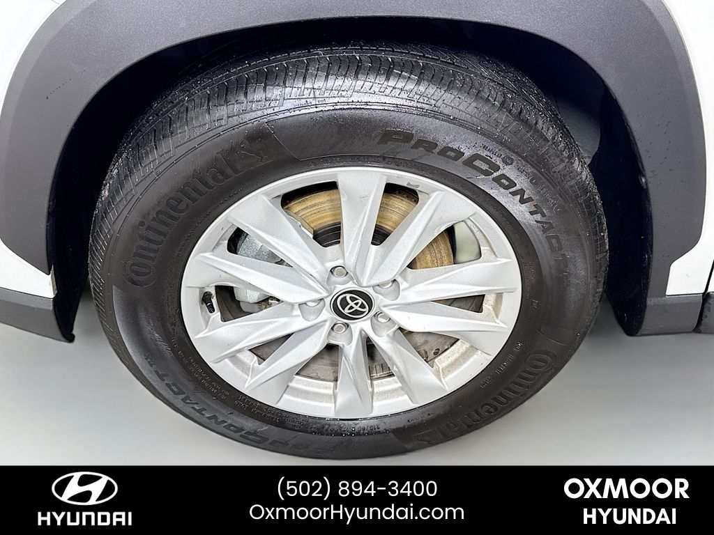 Vehicle image 29 of 38
