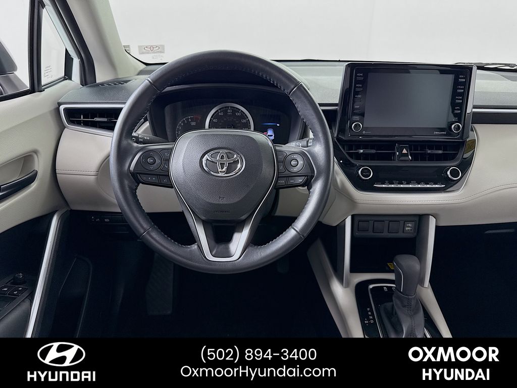 Vehicle image 20 of 38