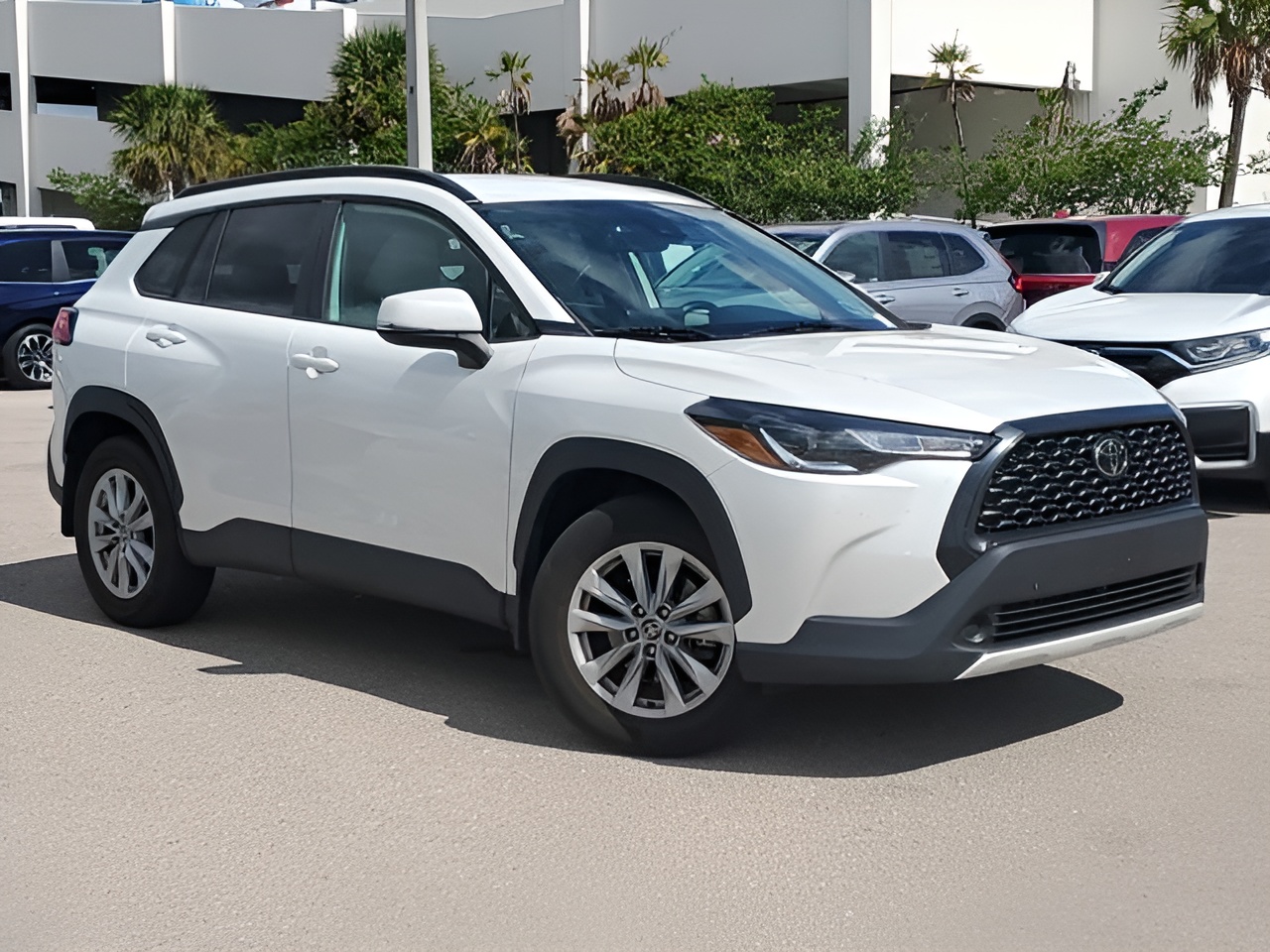 Vehicle image 36 of 41