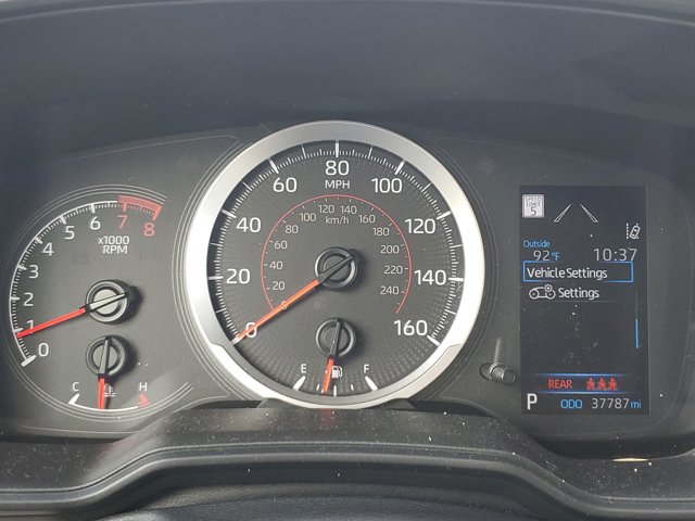 Vehicle image 28 of 41