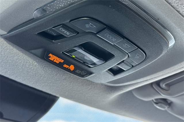 Vehicle image 24 of 49