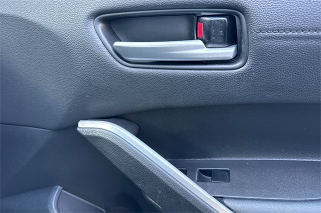 Vehicle image 23 of 49
