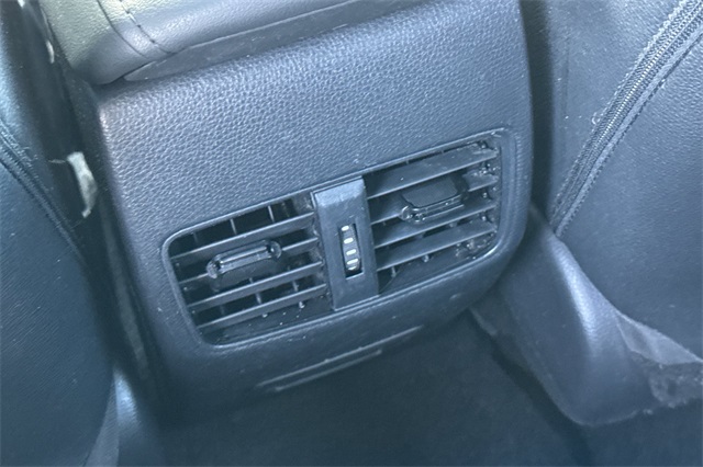 Vehicle image 16 of 49