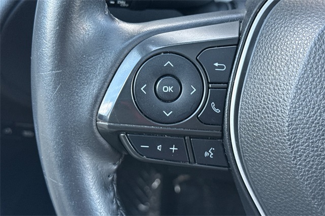Vehicle image 31 of 49