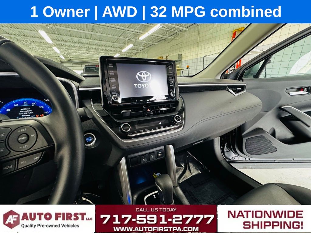 Vehicle image 12 of 25