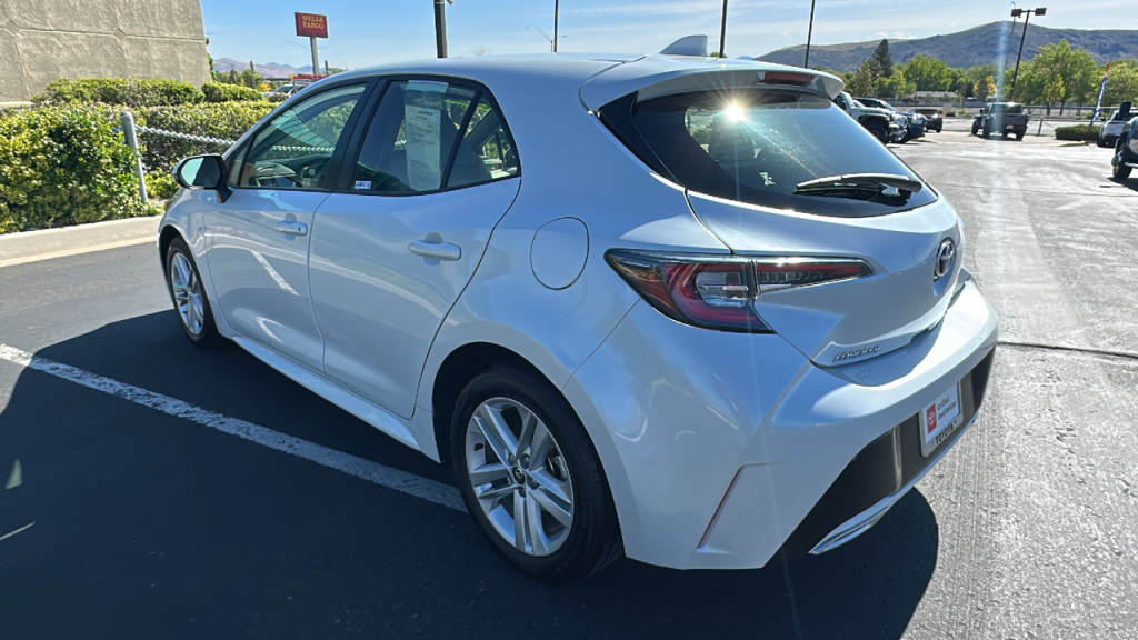 Vehicle image 7 of 30
