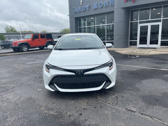 Vehicle image 2 of 25