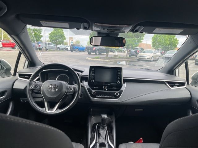 Vehicle image 14 of 25