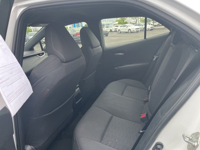 Vehicle image 13 of 25
