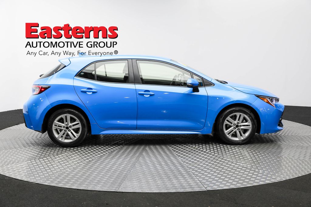 Vehicle image 16 of 61