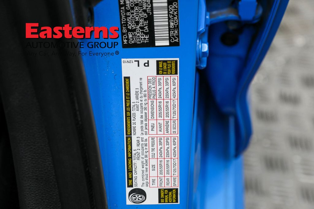 Vehicle image 61 of 61