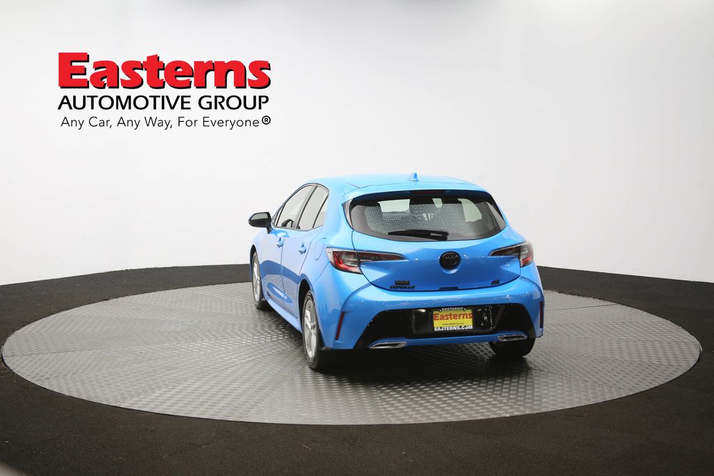 Vehicle image 30 of 61