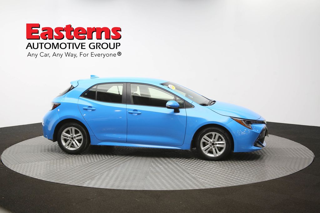 Vehicle image 19 of 61