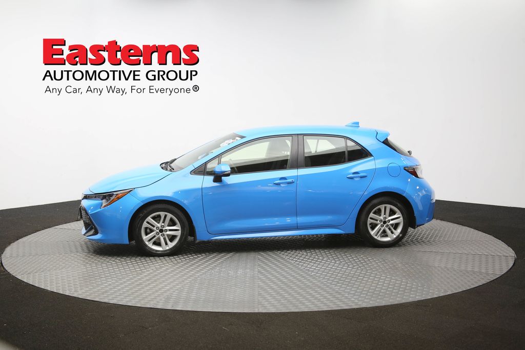 Vehicle image 35 of 61