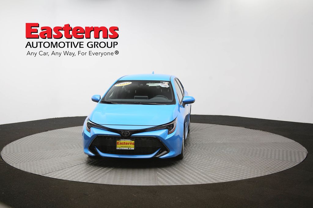 Vehicle image 9 of 61